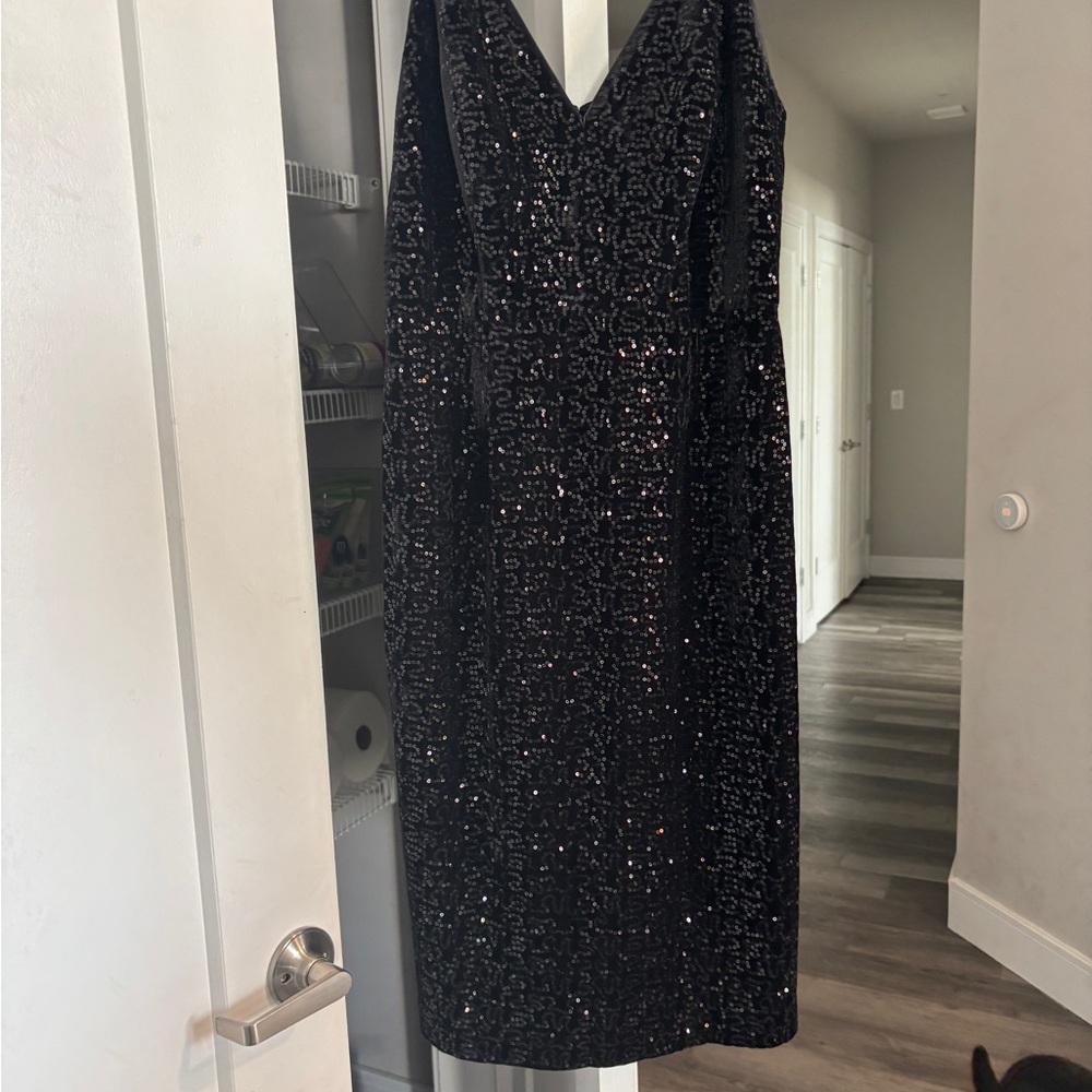 Elegant Black Sequin Dress